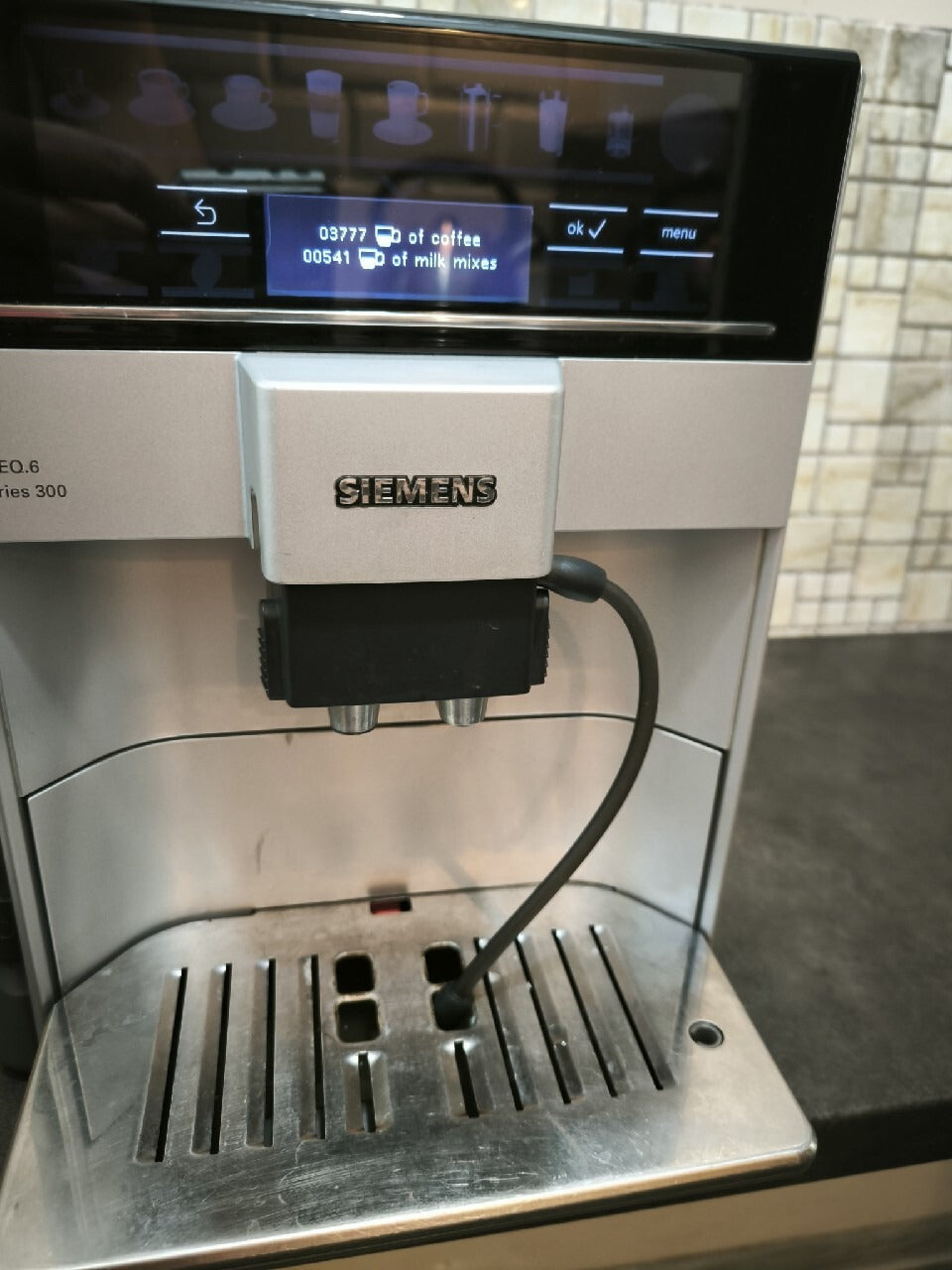 Ekspres Siemens EQ6 s300
