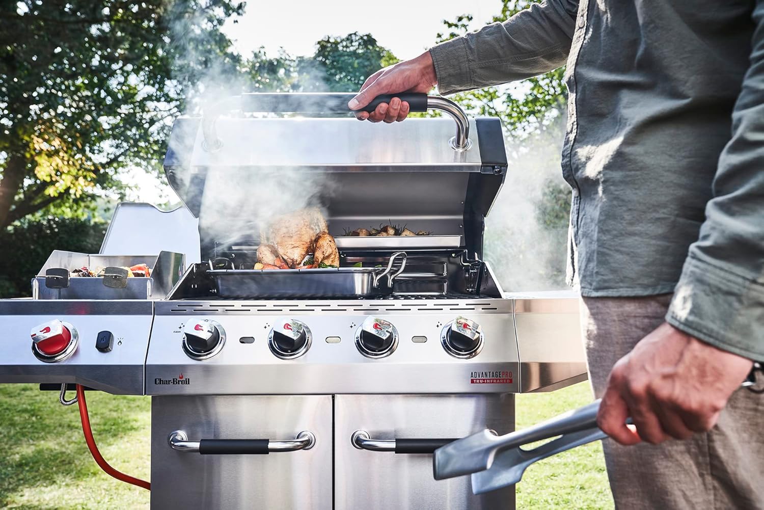 Char-Broil Barbacoa de Gas Advantage PRO S 4 - Barbacoa a gas con 4 quemadores y TRU-Infrared Technology, quemador de alto rendimiento de 900 °C, rejillas de hierro fundido