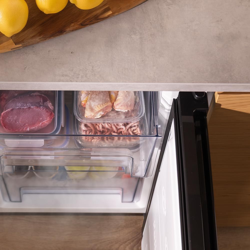 Cecotec Congelador Vertical Sobremesa 97 L Bolero CoolMarket TF 97 Inox, Clase Energética E, Diseño compacto, Puerta reversible, 3 Cajones, Medidas 55,1 x 57,5 x 83,5 cm, Color Inox