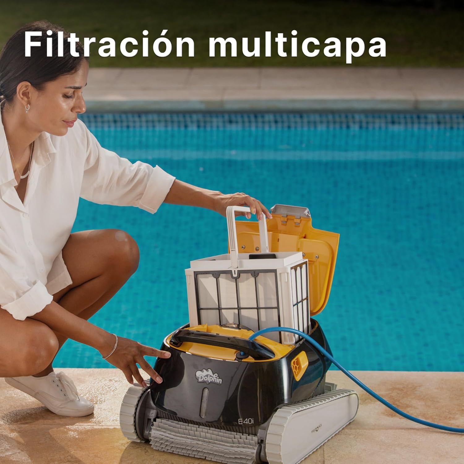 Dolphin E40i Robot limpiafondos automático para Piscinas enterradas de 12m - Limpieza de Fondo, Paredes y línea de flotación - Control por la App