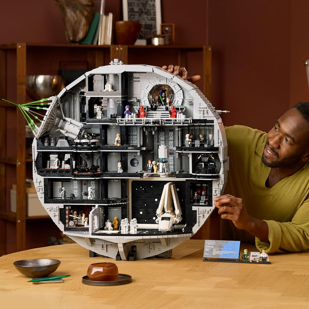 Star Wars 75419 Estrella de la Muerte - Maqueta para Adultos Interactiva UCS con 36 Minifiguras Inc. Luke Skywalker, Han Solo y Darth Vader - Regalo de Colección para Hombres y Mujeres Fans
