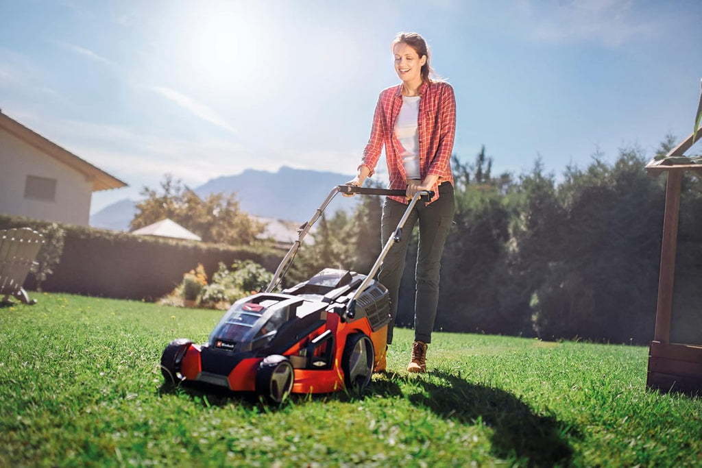 Einhell Battery mower GE-CM 43 Li M Kit Power X-Change (36V, 43 cm Cutting Width, up to 600 m², Brushless, Mulching Function, 63L Collecting Bag, with 2 x 4.0 Ah Batteries and 2 x Chargers)