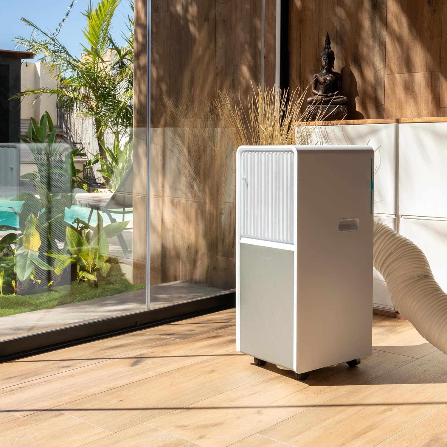 Cecotec Aire Acondicionado Portátil con Mando y Bomba de Calor ForceClima 9450 Style Heating, 9000 BTU, Táctil, Pantalla LED, 5 Modos, 2 Velocidades, Deshumidificador, Temporizador, 16 m², White