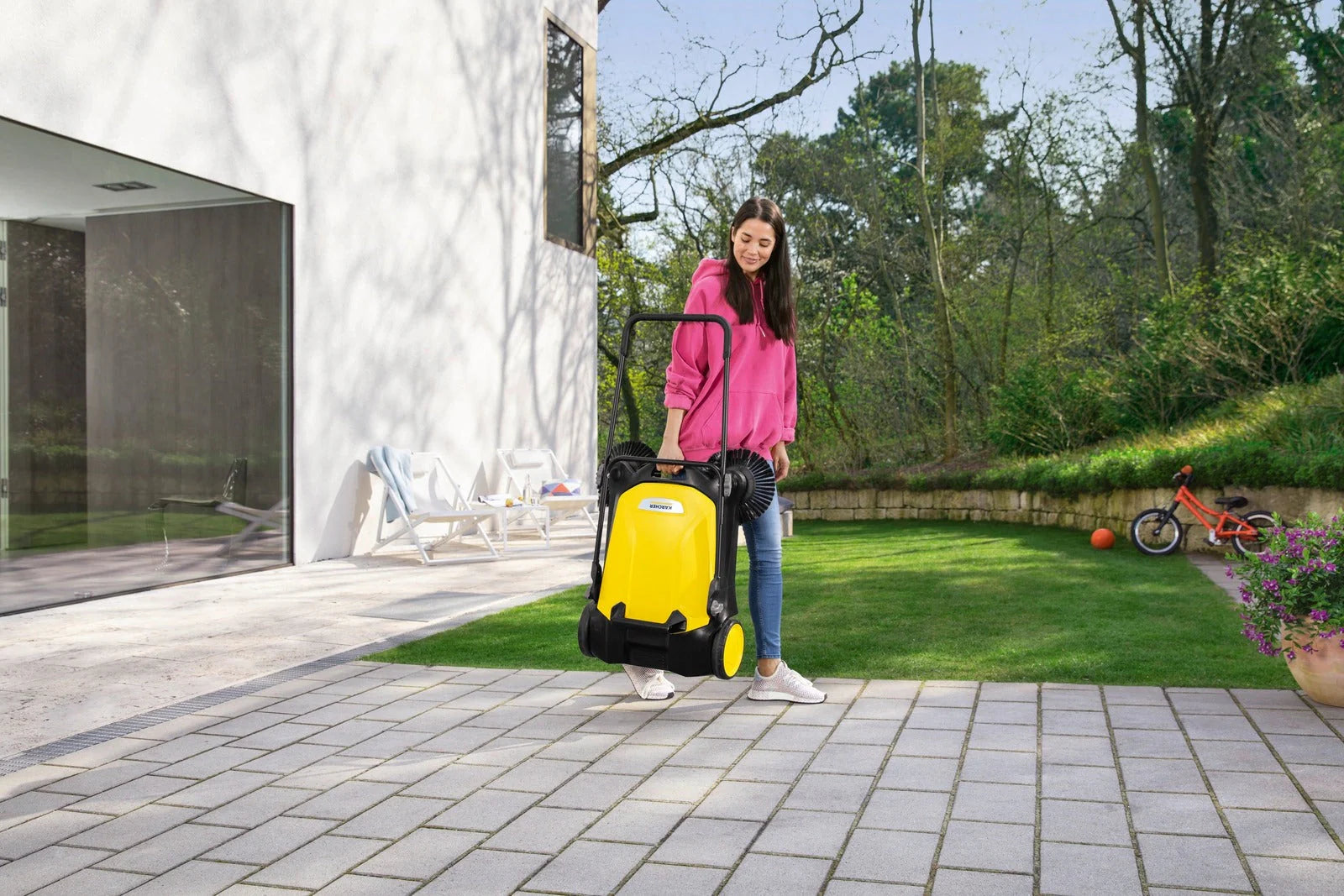 KARCHER S 4 TWIN ZAMIATARKA DO KOSTKI LIŚCI RĘCZNA 2 SZCZOTKI