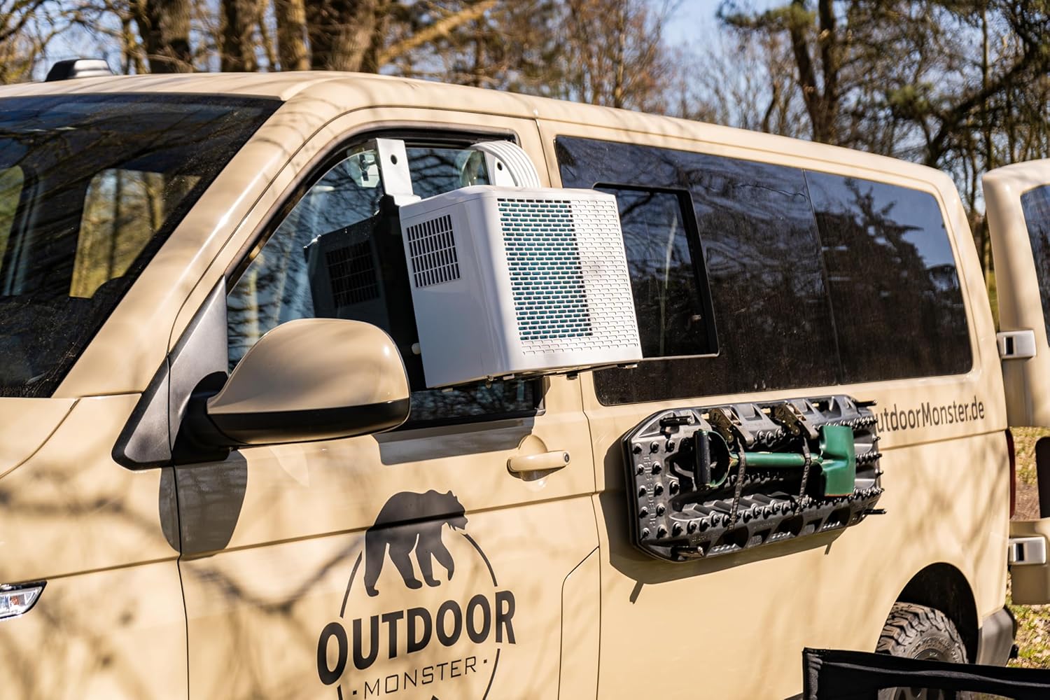 MEDION Smart Split Aire Acondicionado Caravana P502 (5000 BTU, 3 en 1, Refrigeración, Deshumidificación, Ventilador, hasta 12 m², ideal para caravanas, Campers, Modo Nocturno, WiFi, App, MD 37735)