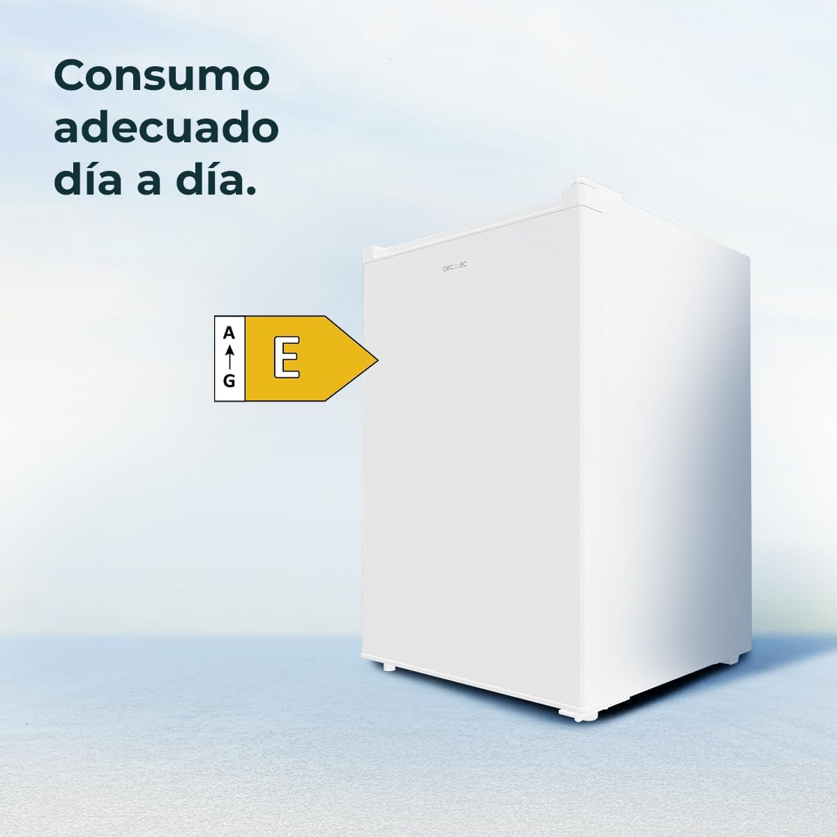 Cecotec Congelador Vertical Sobremesa 97 L Bolero CoolMarket TF 97 White, Clase Energética E, Diseño compacto, Puerta reversible, 3 Cajones, Medidas 55,1 x 57,5 x 83,5 cm, Color Blanco
