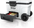 Ninja FrostVault wytrzymała lodówka z izolacją, na kółkach, z wbudowaną szufladą Dry Zone do przechowywania na sucho, zachowuje lód przez wiele dni, pomieści do 68 puszek, szarobiała, FB245EUWH