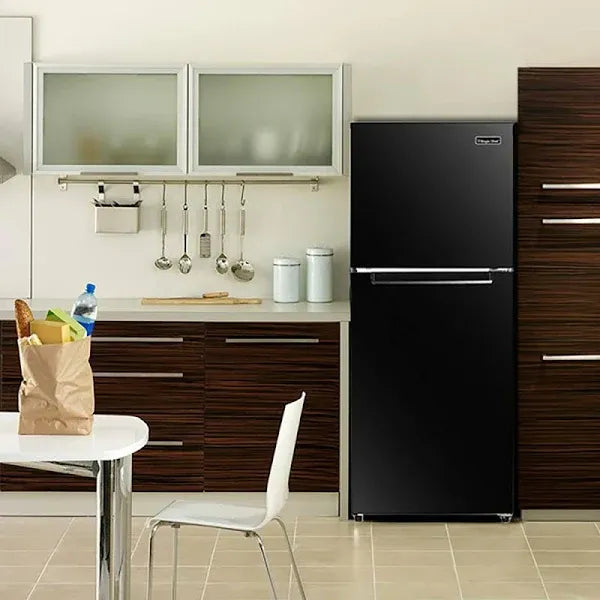 2025 Refrigerador Magic Chef HMDR1000BE con congelador superior, negro, 10,1 pies cúbicos