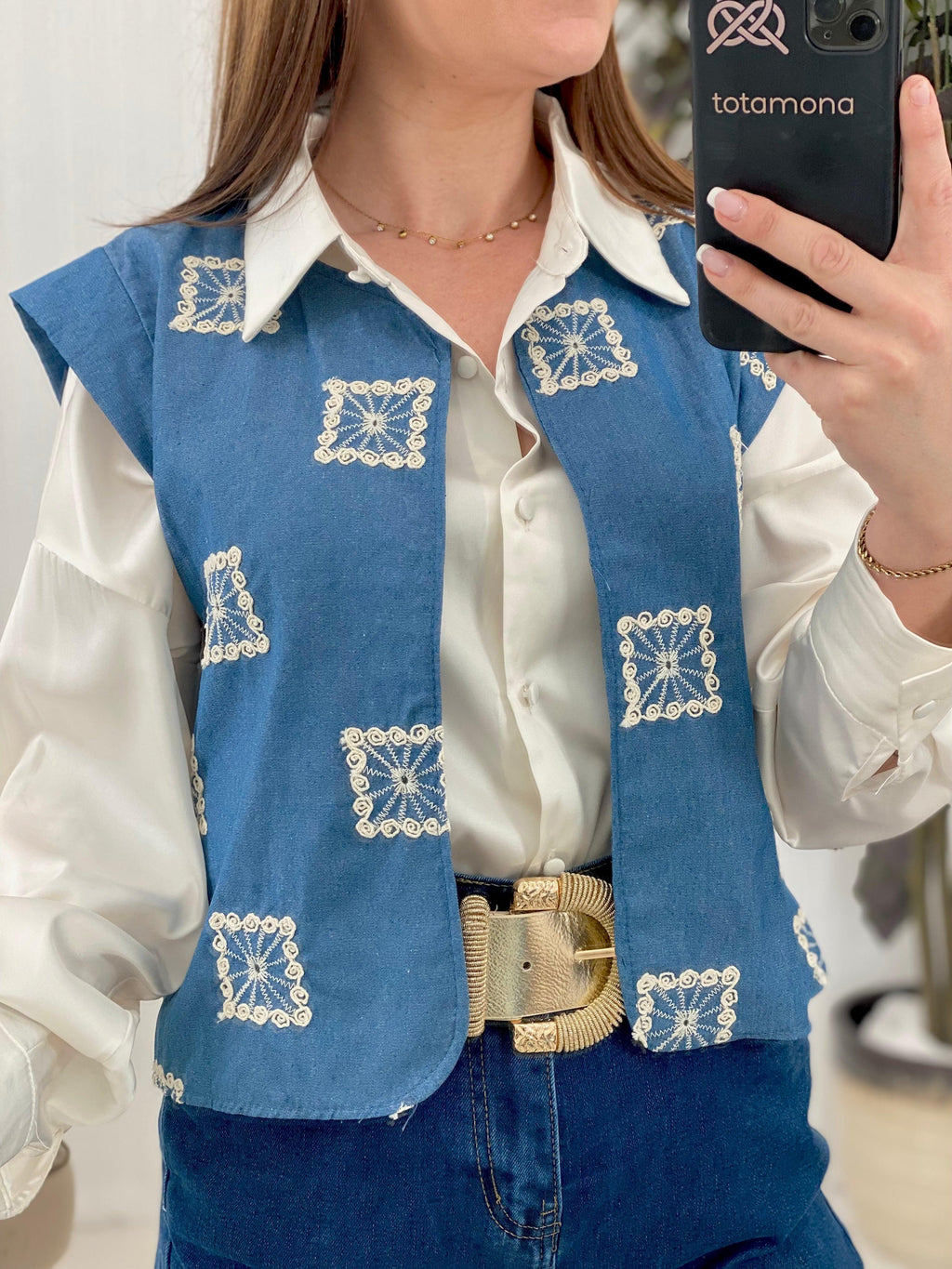 CHALECO DENIM BORDADO