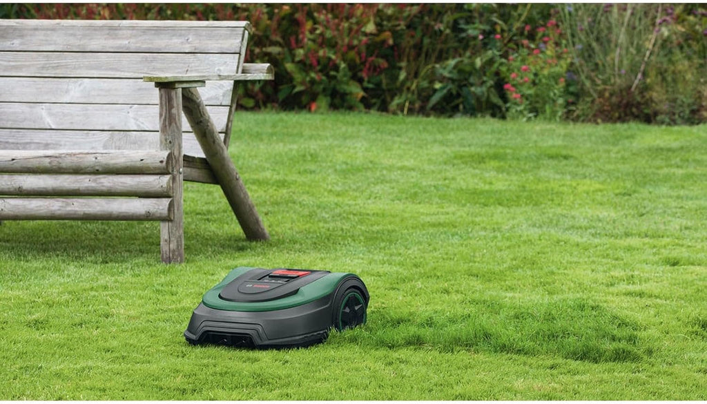 Bosch Robot cortacésped Indego S+ 500 (con batería de 18 V y función de aplicación, base de carga incluida, ancho de corte de 19 cm, para áreas de césped de hasta 500 m² y en caja de cartón)