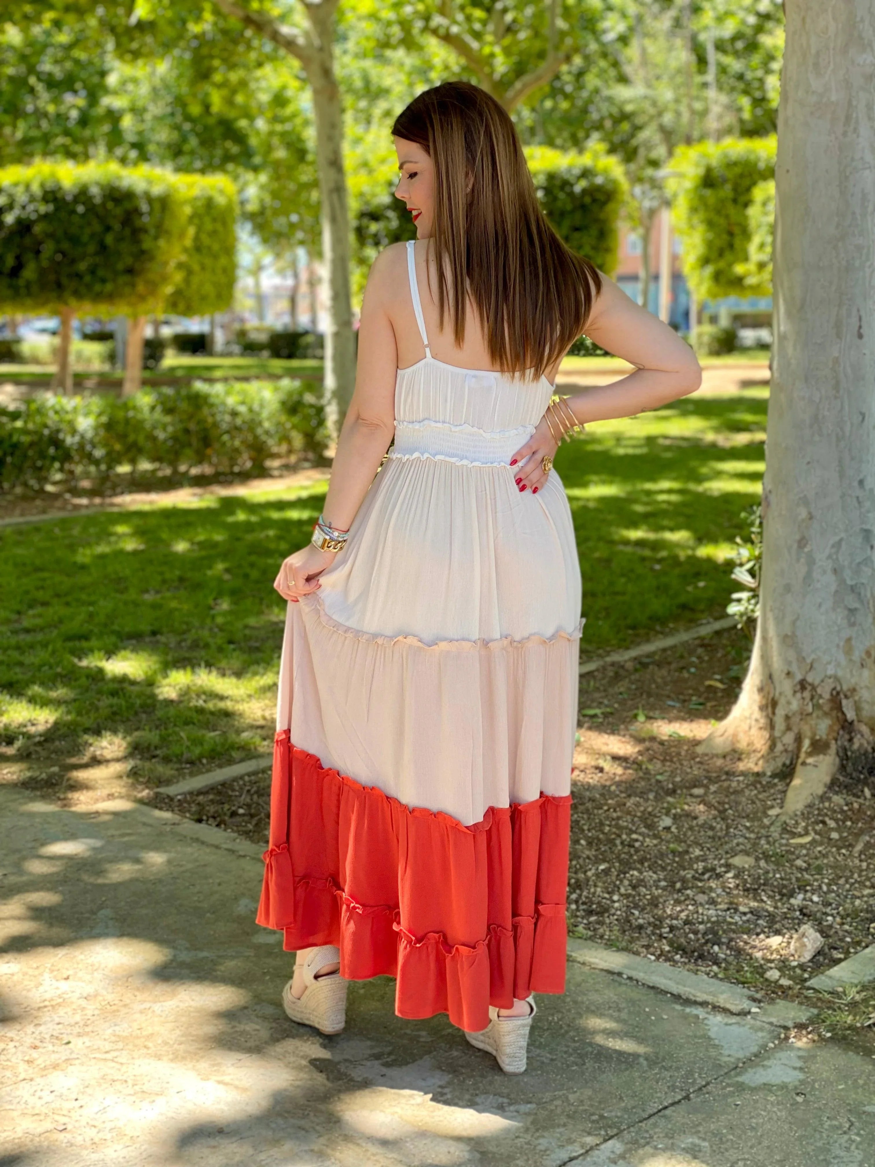 VESTIDO TIRANTE BORDADO